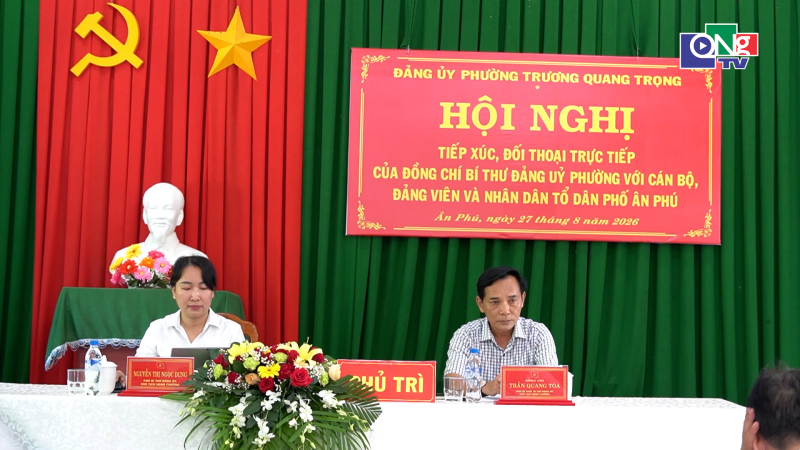 B&iacute; thư Đảng ủy Phường Trương Quang Trọng đối thoại với nh&acirc;n d&acirc;n