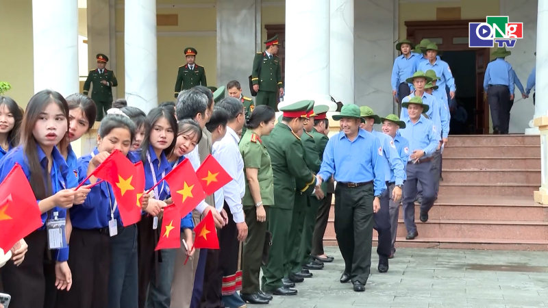 Đội K53 xuất qu&acirc;n t&igrave;m kiếm, quy tập h&agrave;i cốt liệt sĩ