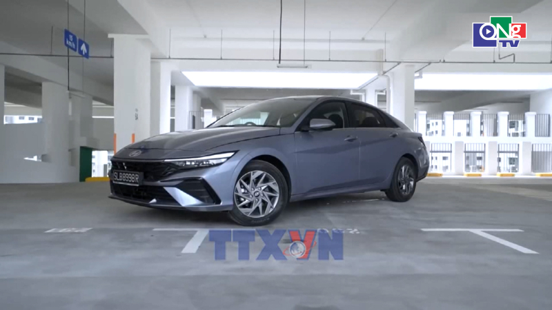 Hyundai triệu hồi xe Avante Hybrid tại Singapore