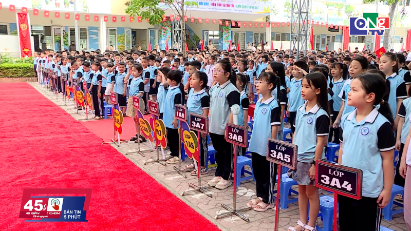 45 gi&acirc;y 1 chạm ng&agrave;y 05/9