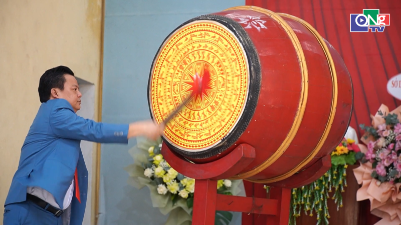 Trường Phổ th&ocirc;ng D&acirc;n tộc Nội tr&uacute; THPT tỉnh khai giảng năm học mới