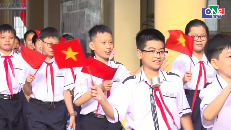 Trường THCS Trần Hưng Đạo khai giảng năm học mới 