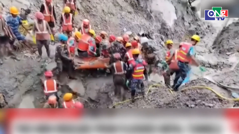 Cứu sống 2 c&ocirc;ng nh&acirc;n thủy điện do lũ qu&eacute;t tại Nepal v&agrave; Trung Quốc