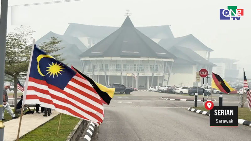 Malaysia dỡ bỏ t&igrave;nh trạng khẩn cấp v&igrave; kh&oacute;i bụi