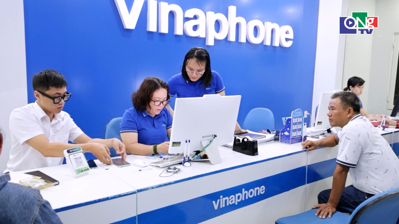 Tăng tốc chuyển đổi thu&ecirc; bao 2G trước giờ tắt s&oacute;ng  