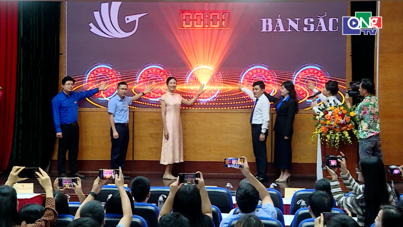 Ph&aacute;t động Chương tr&igrave;nh Bản Sắc &ndash; Lan tỏa văn h&oacute;a Việt