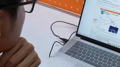 Cẩn trọng khi mua v&eacute; t&agrave;u xe tr&ecirc;n mạng dịp Tết 