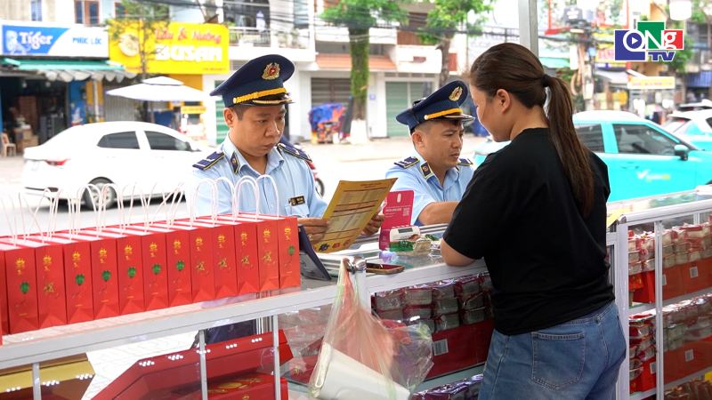 Kiểm so&aacute;t thực phẩm dịp Tết Trung thu