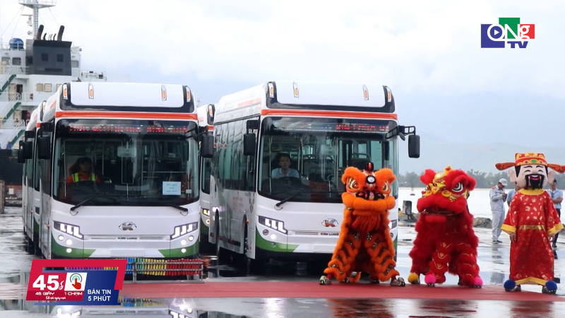45 gi&acirc;y 1 chạm ng&agrave;y 19/9