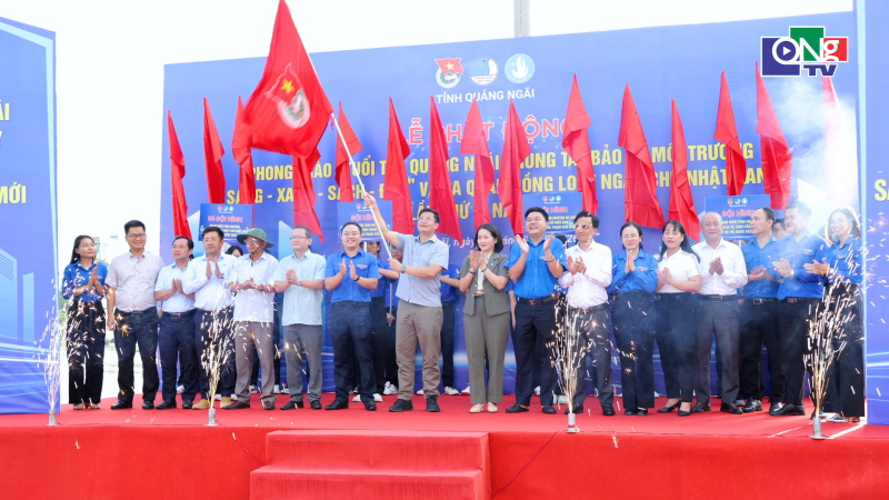 Tuổi trẻ Quảng Ng&atilde;i chung tay bảo vệ m&ocirc;i trường&nbsp;