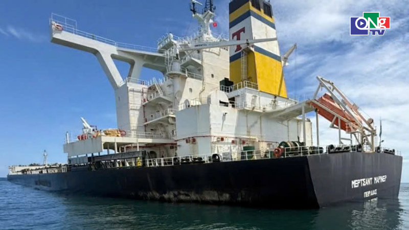C&aacute;c lực lượng phối hợp ứng ph&oacute; sự cố t&agrave;u Merchant Mariner