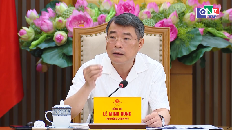 45 gi&acirc;y 1 chạm ng&agrave;y 22/9