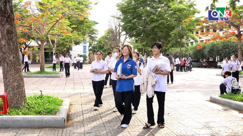 Dự kiến siết điểm s&agrave;n nếu x&eacute;t học bạ v&agrave;o ng&agrave;nh sư phạm, y dược