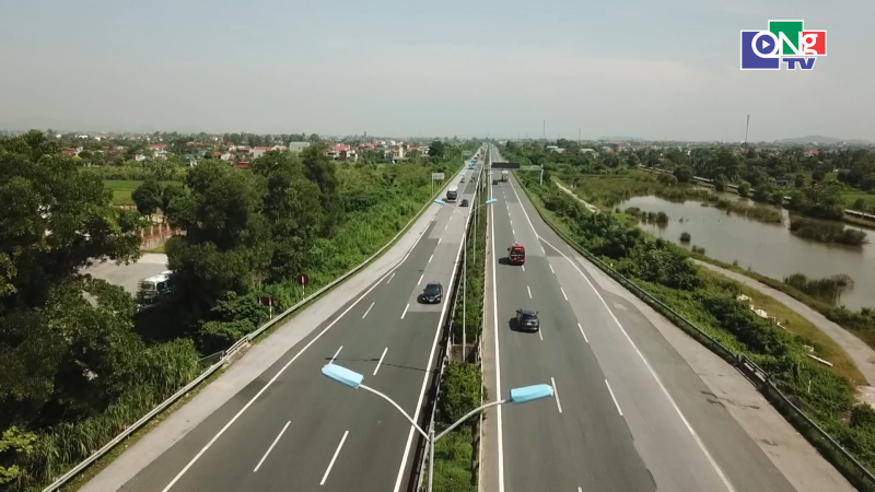Bổ sung khoảng c&aacute;ch an to&agrave;n v&agrave;o gi&aacute;o tr&igrave;nh l&aacute;i xe
