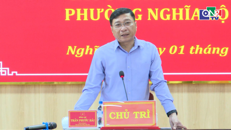 B&iacute; thư Đảng ủy phường Nghĩa Lộ đối thoại với nh&acirc;n d&acirc;n