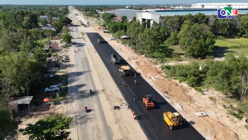 Đẩy nhanh tiến độ dự &aacute;n n&acirc;ng cấp hạ tầng giao th&ocirc;ng trong Khu kinh tế Dung Quất