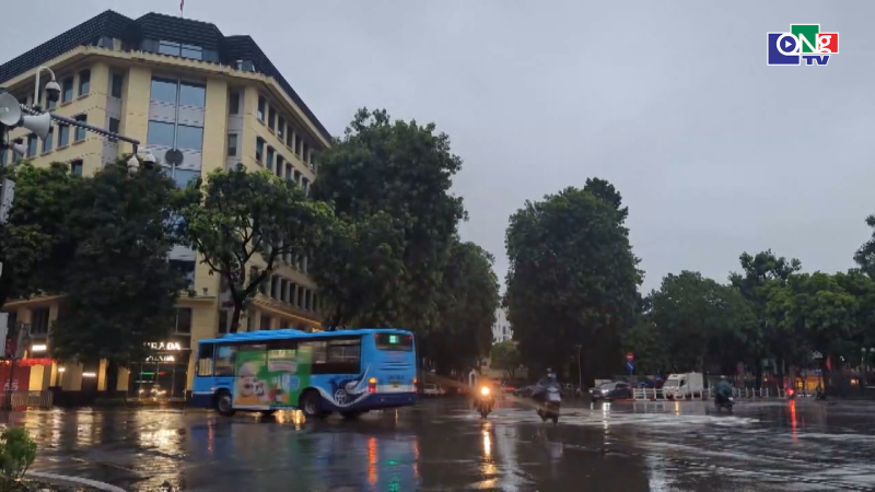 45 gi&acirc;y 1 chạm ng&agrave;y 5/10