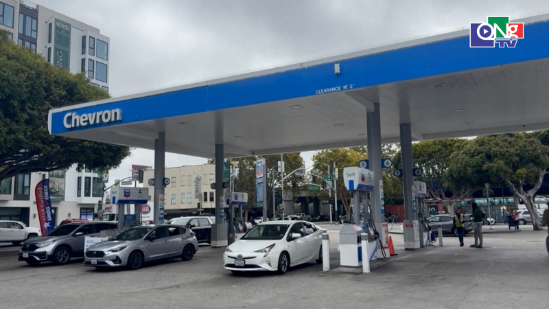 Gi&aacute; dầu diesel tăng kỷ lục đe dọa ng&agrave;nh vận tải xe tải Mỹ