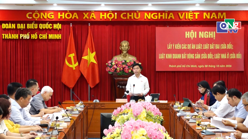 Đề nghị giữ quy định c&ocirc;ng chứng trong giao dịch đất đai
