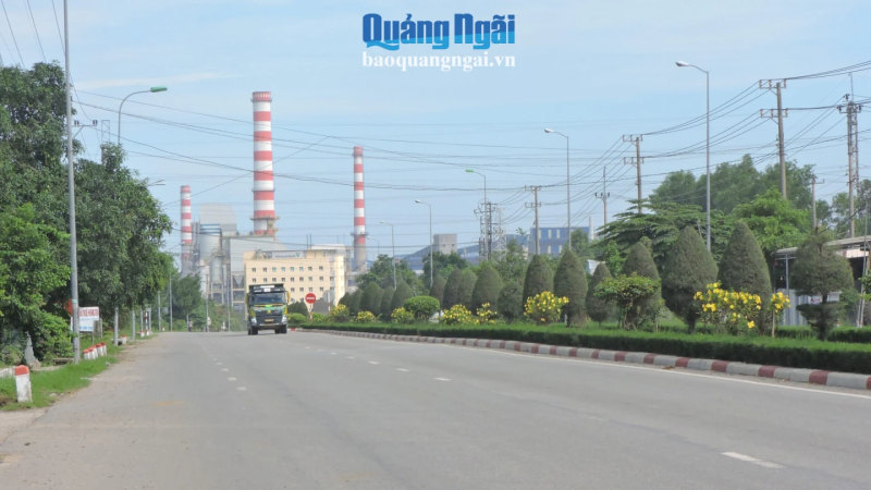 Quảng Ng&atilde;i tạo động lực tăng trưởng từ li&ecirc;n kết v&ugrave;ng