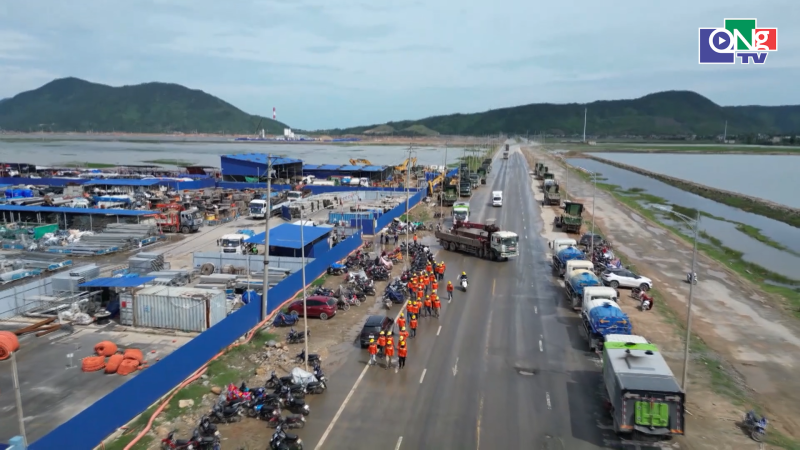 Doanh nghiệp tại Khu kinh tế Vũng &Aacute;ng cần tuyển hơn 15.000 lao động