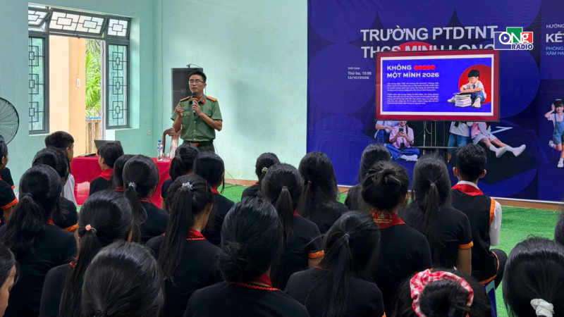 Bảo vệ trẻ em tr&ecirc;n m&ocirc;i trường số