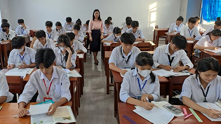 Đề kiểm tra chung hướng đến giảm học tủ, tăng năng lực tự học 