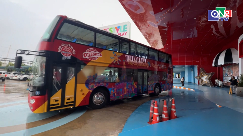 Phuket ra mắt tuyến xe bus 2 tầng Hop-On Hop-Off đầu ti&ecirc;n