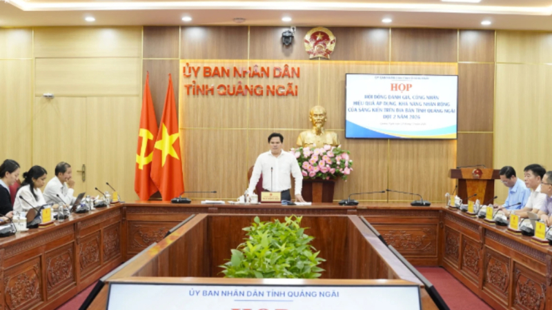 Họp hội đồng đ&aacute;nh gi&aacute;, c&ocirc;ng nhận s&aacute;ng kiến đợt 2 năm 2026