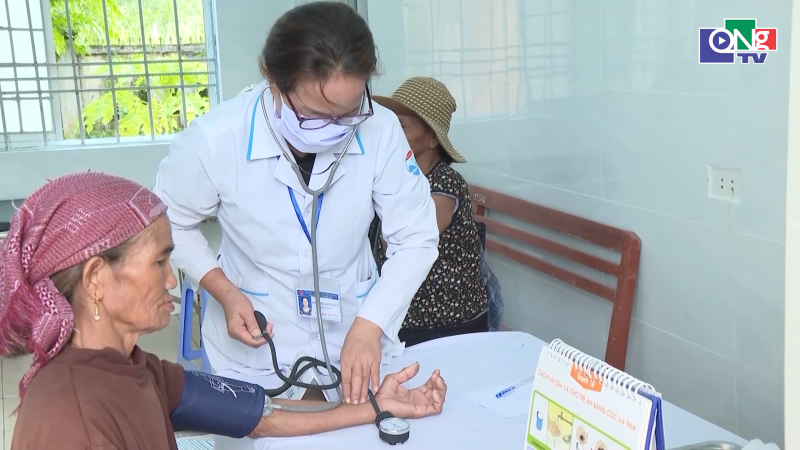 Đầu tư 500 tỷ đồng trang thiết bị y tế cho 22 cơ sở y tế