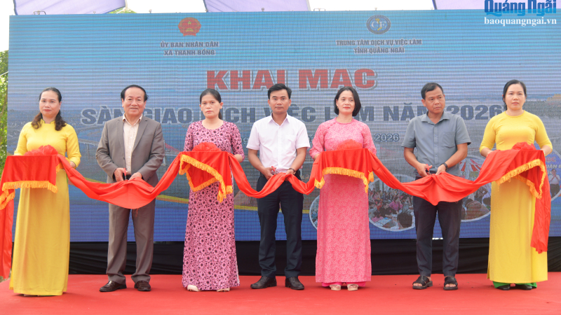 Đưa s&agrave;n giao dịch việc l&agrave;m về x&atilde; Thanh Bồng