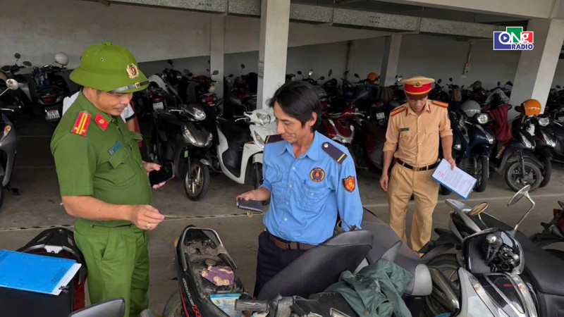Cao điểm r&agrave; so&aacute;t, cập nhật dữ liệu phương tiện giao th&ocirc;ng